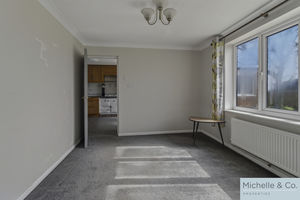 Dining Room- click for photo gallery